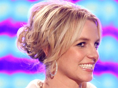 Za ljepotu Britney Spears zasluzna alu-folija Za ljepotu Britney Spears zasluzna alu-folija